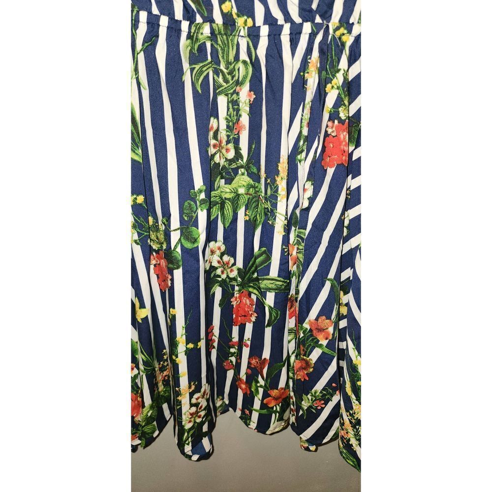Live 4 Truth Dress - Picture 3 of 8